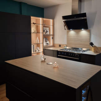 Cuisine noire et bois