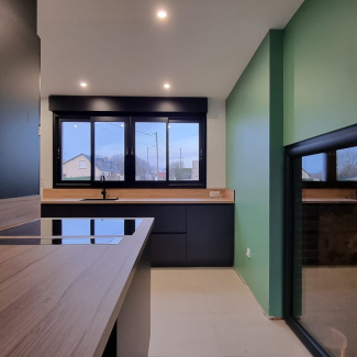 Cuisine noire sans poignées