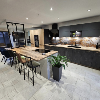 Cuisine grise et bois