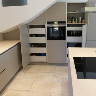 Cuisine blanche et grise