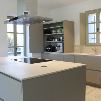 Cuisine blanche et grise