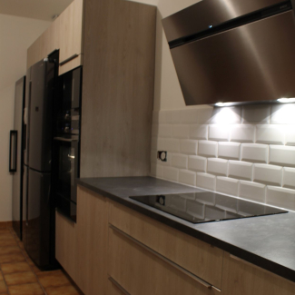 Cuisine noire et bois