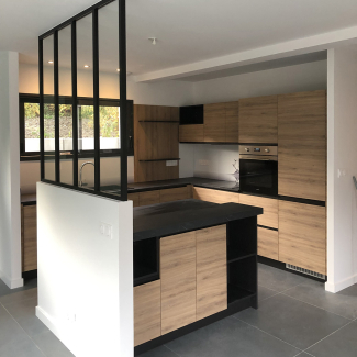 Cuisine noire et bois