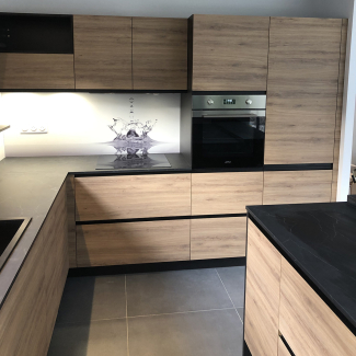 Cuisine noire et bois