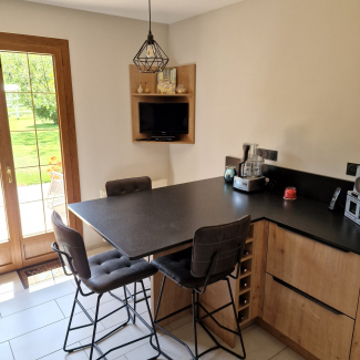 Cuisine noire et bois