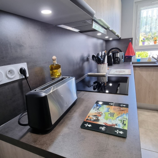 Cuisine en bois et noir