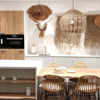 Cuisine blanche et bois