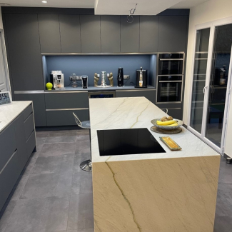 Cuisine grise et marbre
