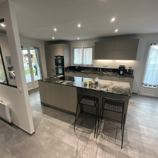 Cuisine grise et marbre