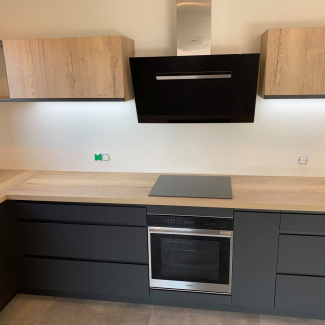 Cuisine noire et bois