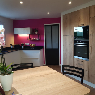 Cuisine blanche et bois