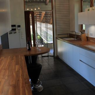 cuisine blanche et bois