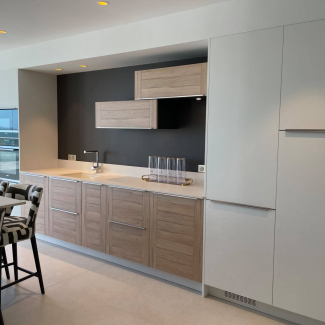 Cuisine blanche et bois