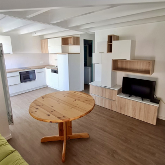 Cuisine blanche et bois