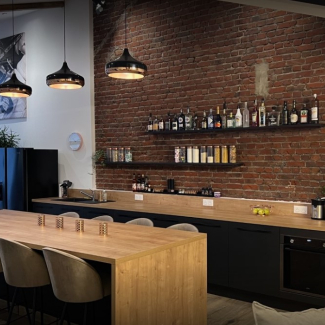 Cuisine noire et bois