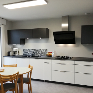 cuisine noire et blanche