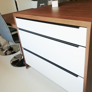 cuisine noire et blanche