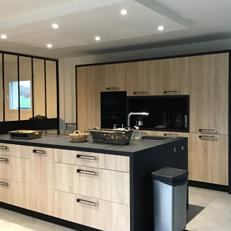 Cuisine noire et bois