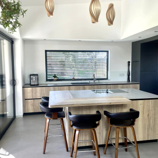 Cuisine noire et bois